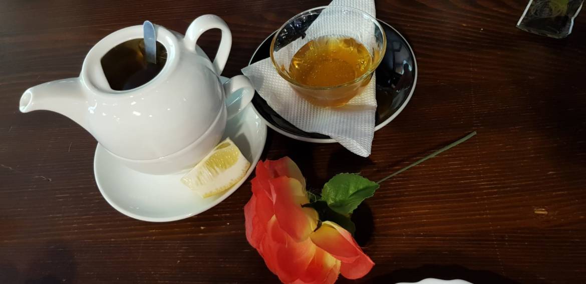 Tea-time-in-Mavrovo.jpeg